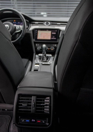 Volkswagen Arteon cena 124900 przebieg: 109000, rok produkcji 2018 z Skarżysko-Kamienna małe 704